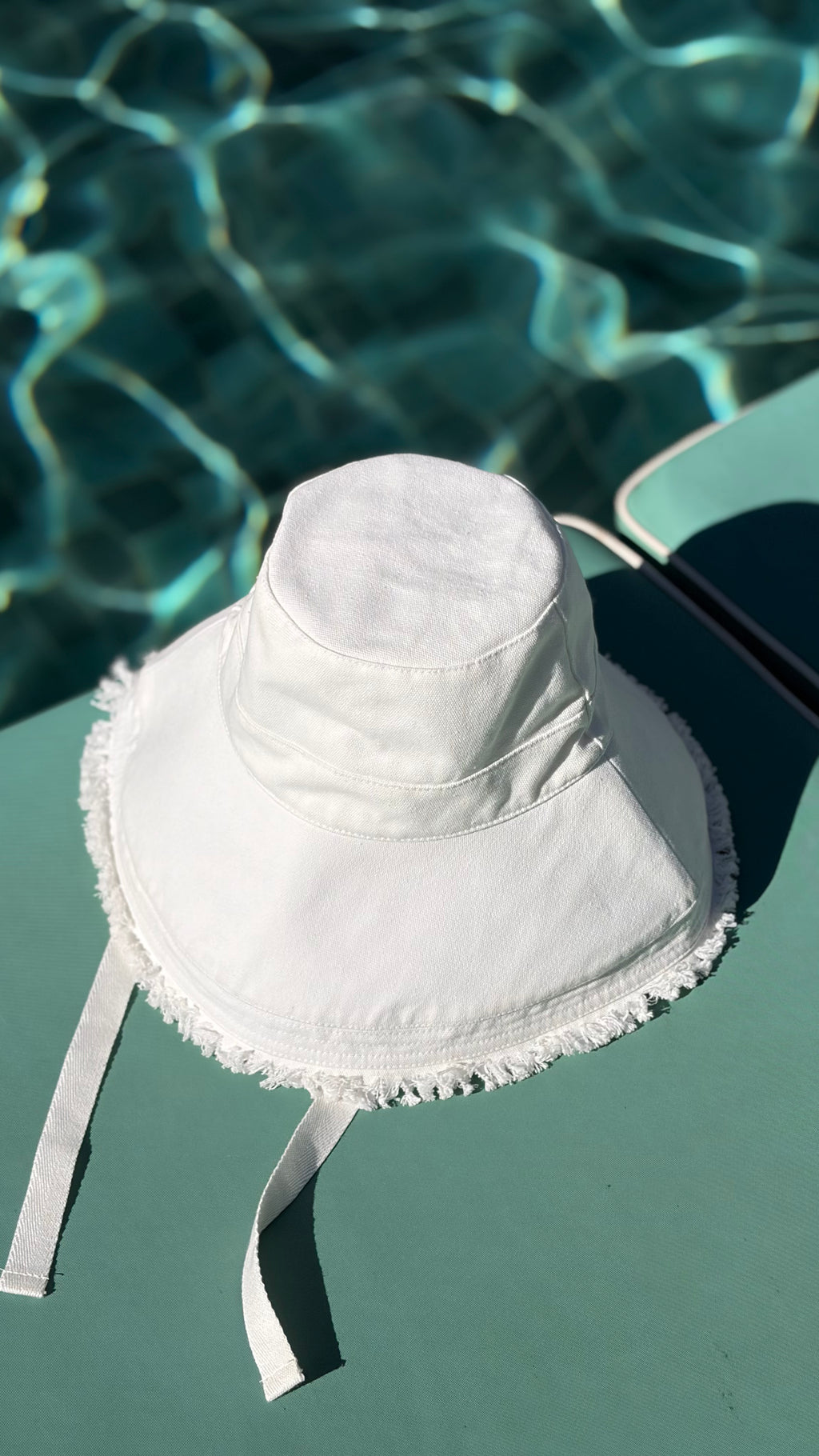 PRE-ORDER - CLOLU Wide-Brim Sun Hat